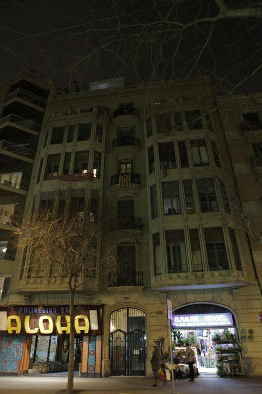 Habitat Apartments Ava 2 Barcelona Bagian luar foto